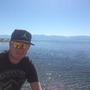 Meet your Posher, Andrew